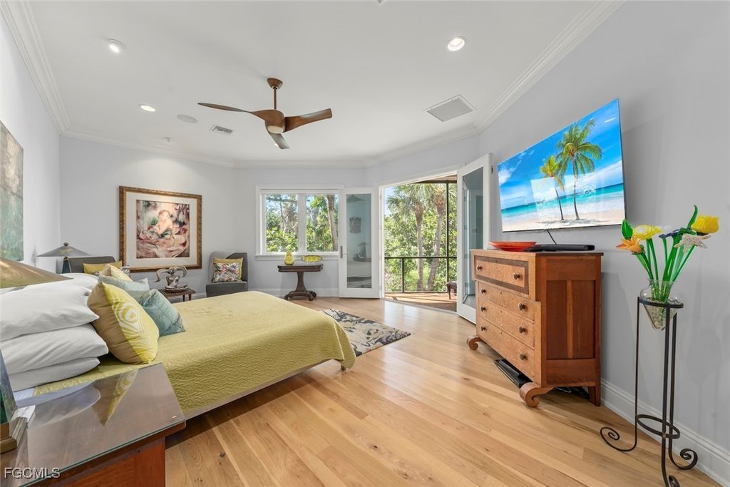 Sanibel, Florida, 33957, United States, 5 Bedrooms Bedrooms, ,4.5 BathroomsBathrooms,Residential,Forsale,1998638