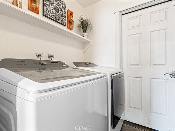 Paso Robles, California, 93446, United States, 3 Bedrooms Bedrooms, ,2 BathroomsBathrooms,Residential,Forsale,2009046