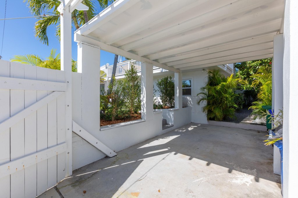 Key West, Florida, 33040, United States, 5 Bedrooms Bedrooms, ,4 BathroomsBathrooms,Residential,Forsale,2011096