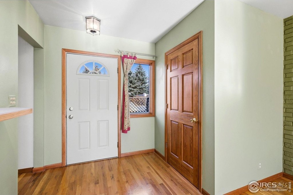 Loveland, Colorado, 80538, United States, 5 Bedrooms Bedrooms, ,2 BathroomsBathrooms,Residential,Forsale,2004289