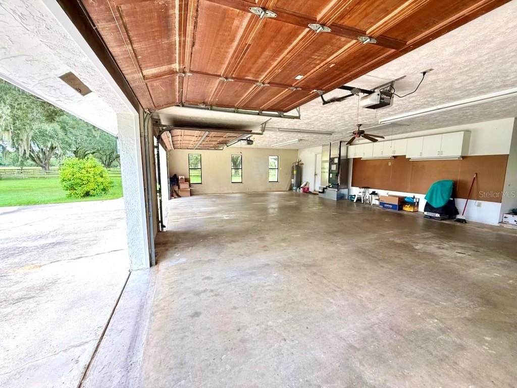 WILLISTON, Florida, 32696, United States, 3 Bedrooms Bedrooms, ,2 BathroomsBathrooms,Residential,Forsale,1994003