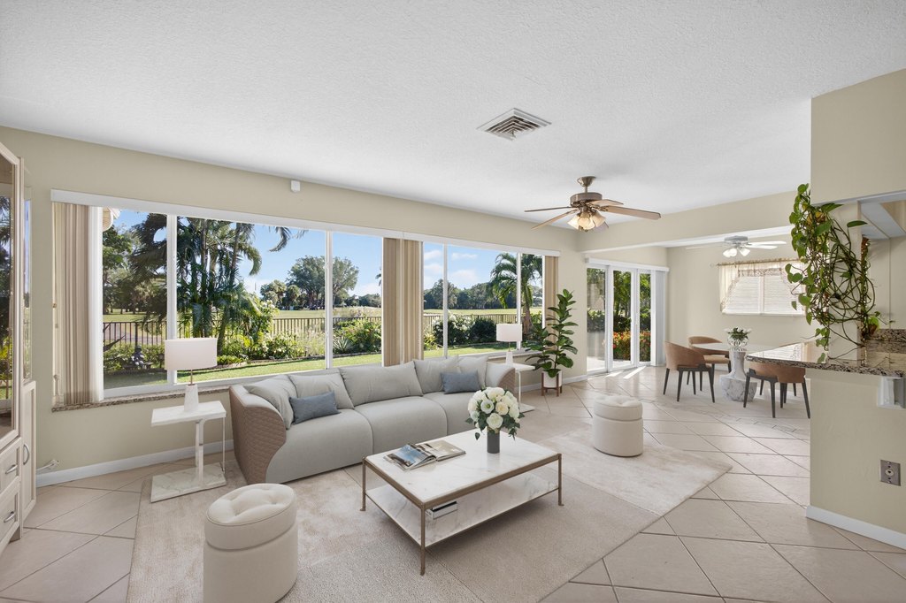 Lake Worth Beach, Florida, 33460, United States, 2 Bedrooms Bedrooms, ,2 BathroomsBathrooms,Residential,Forsale,2010661