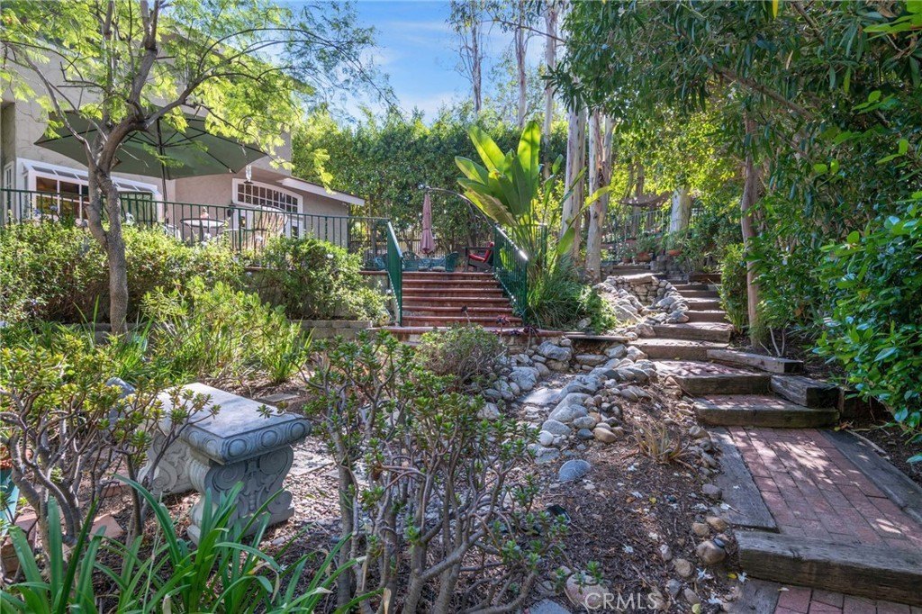 Lake Forest, California, 92630, United States, 5 Bedrooms Bedrooms, ,2.5 BathroomsBathrooms,Residential,Forsale,2009208