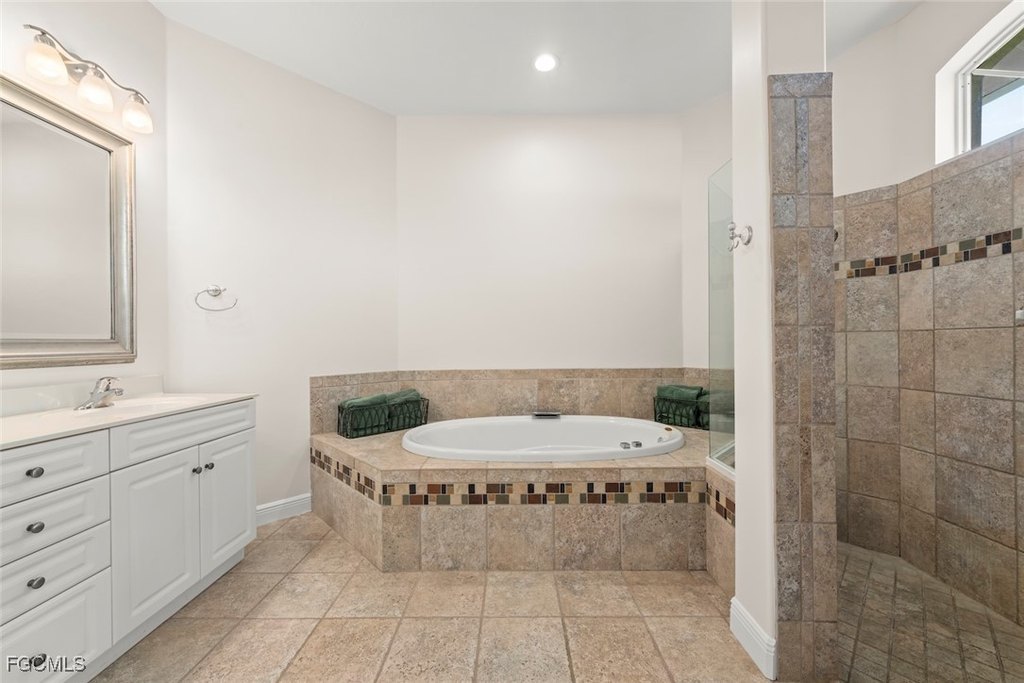 Fort Myers, Florida, 33908, United States, 4 Bedrooms Bedrooms, ,3.5 BathroomsBathrooms,Residential,Forsale,1994999