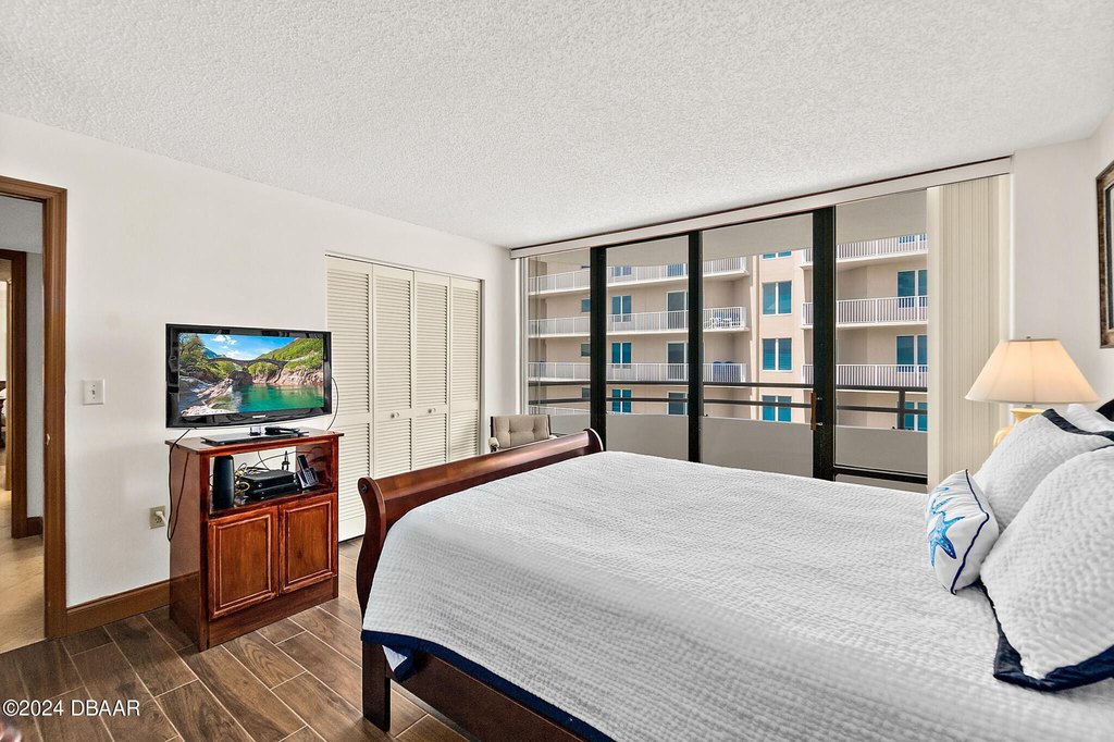 Daytona Beach Shores, Florida, 32118, United States, 2 Bedrooms Bedrooms, ,2 BathroomsBathrooms,Residential,Forsale,1990065