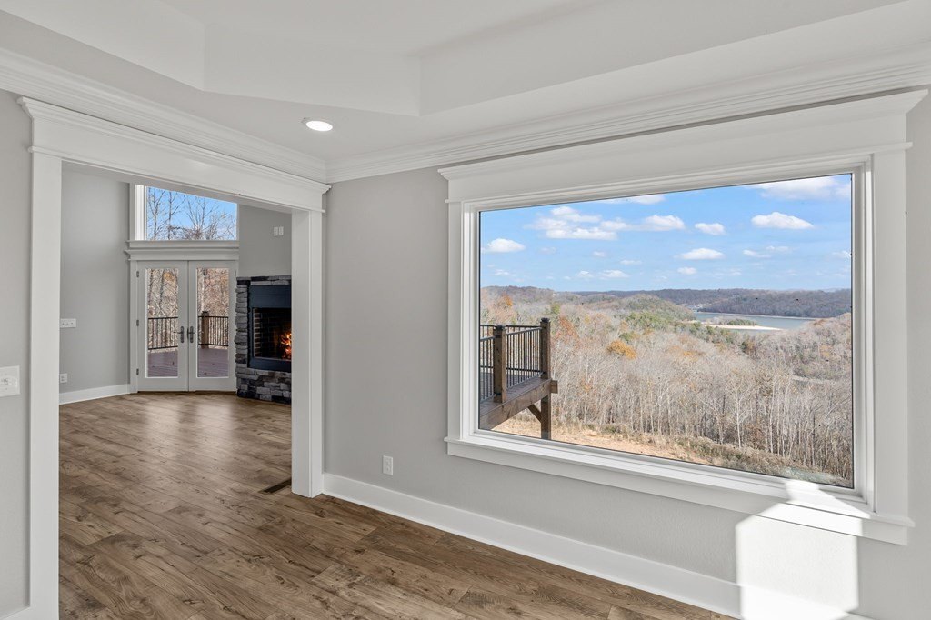 Byrdstown, Tennessee, 38549, United States, 5 Bedrooms Bedrooms, ,4.5 BathroomsBathrooms,Residential,Forsale,1996615