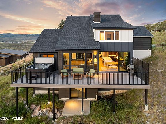 Park City, Utah, 84098, United States, 5 Bedrooms Bedrooms, ,3 BathroomsBathrooms,Residential,Forsale,2000249