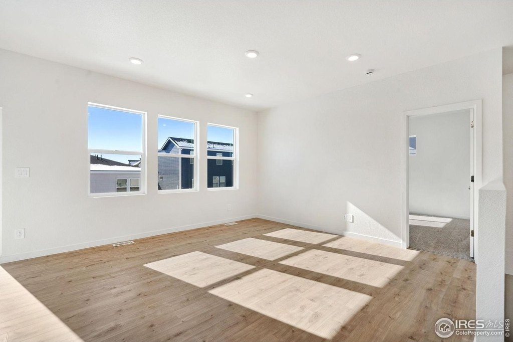 Hudson, Colorado, 80642, United States, 3 Bedrooms Bedrooms, ,2 BathroomsBathrooms,Residential,Forsale,2004291