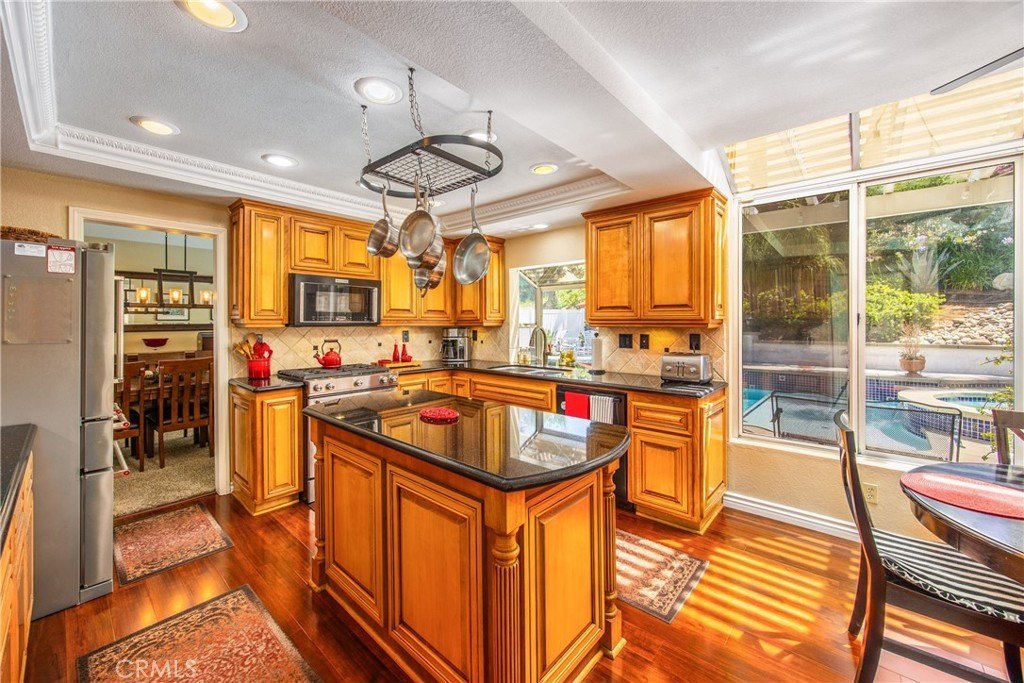 Highland, California, 92346, United States, 4 Bedrooms Bedrooms, ,3 BathroomsBathrooms,Residential,Forsale,2007703