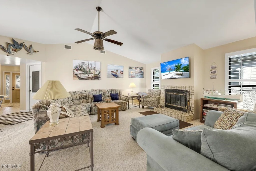 Cape Coral, Florida, 33914, United States, 3 Bedrooms Bedrooms, ,2 BathroomsBathrooms,Residential,Forsale,2004783