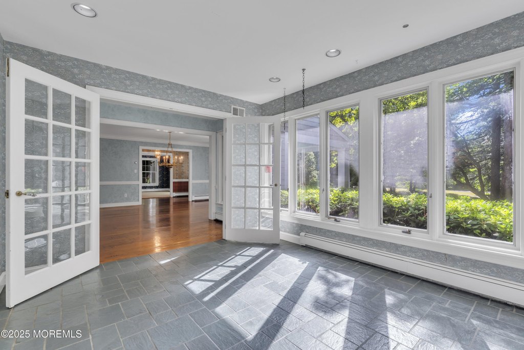 Brielle, New Jersey, 08730, United States, 5 Bedrooms Bedrooms, ,4.5 BathroomsBathrooms,Residential,Forsale,1984560