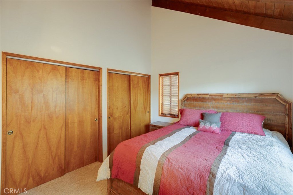 Lake Arrowhead, California, 92352, United States, 5 Bedrooms Bedrooms, ,3.5 BathroomsBathrooms,Residential,Forsale,1953304