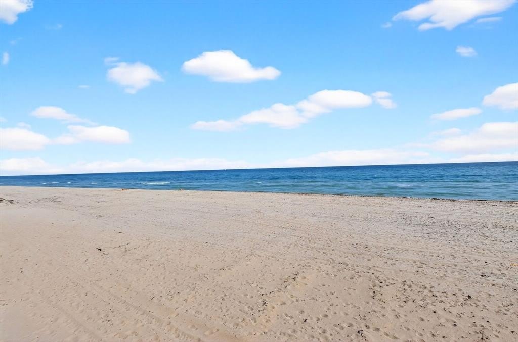 Highland Beach, Florida, 33487, United States, 2 Bedrooms Bedrooms, ,2 BathroomsBathrooms,Residential,Forsale,2004489