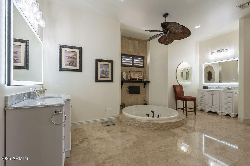 Gold Canyon, Arizona, 85118, United States, 5 Bedrooms Bedrooms, ,6 BathroomsBathrooms,Residential,Forsale,1953465