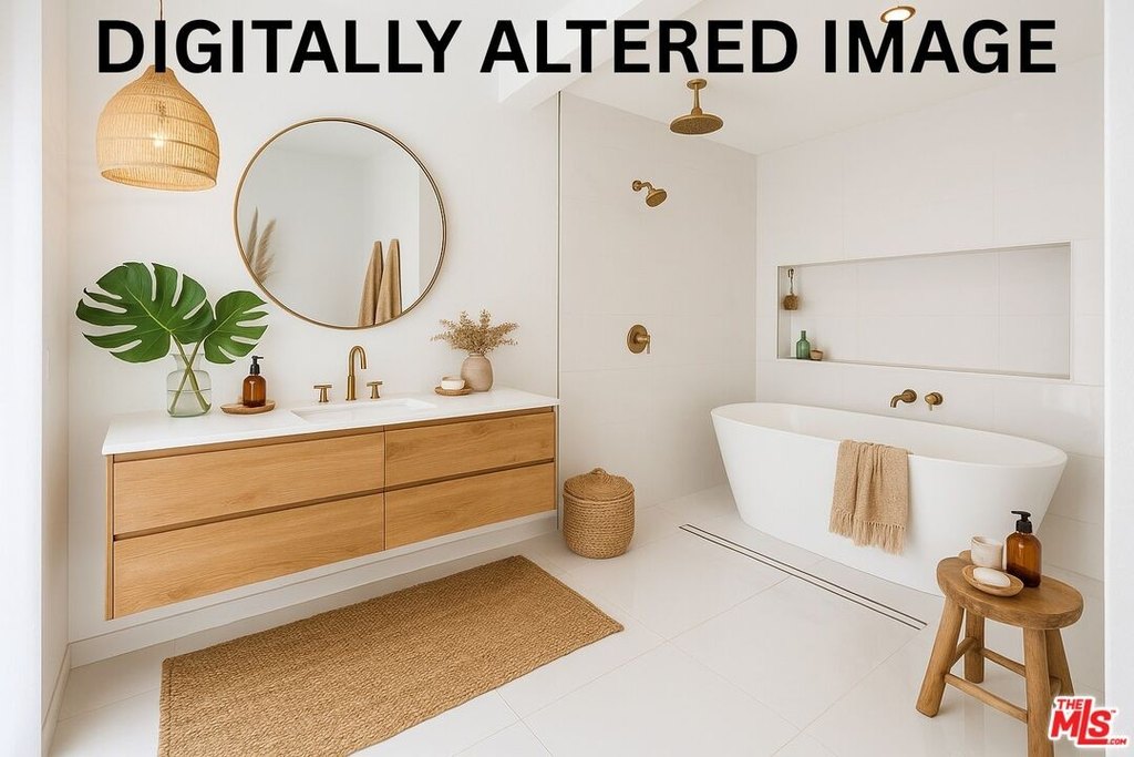 Malibu, California, 90265, United States, 4 Bedrooms Bedrooms, ,4 BathroomsBathrooms,Residential,Forsale,2009612