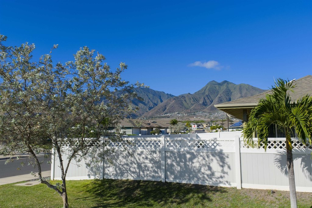 Kahului, Hawaii, 96732, United States, 5 Bedrooms Bedrooms, ,3.5 BathroomsBathrooms,Residential,Forsale,2004555