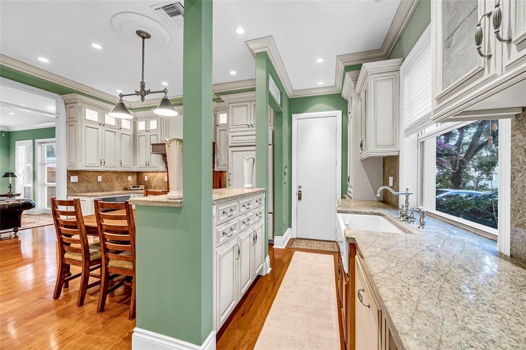 Fort Lauderdale, Florida, 33301, United States, 5 Bedrooms Bedrooms, ,4.5 BathroomsBathrooms,Residential,Forsale,2004508