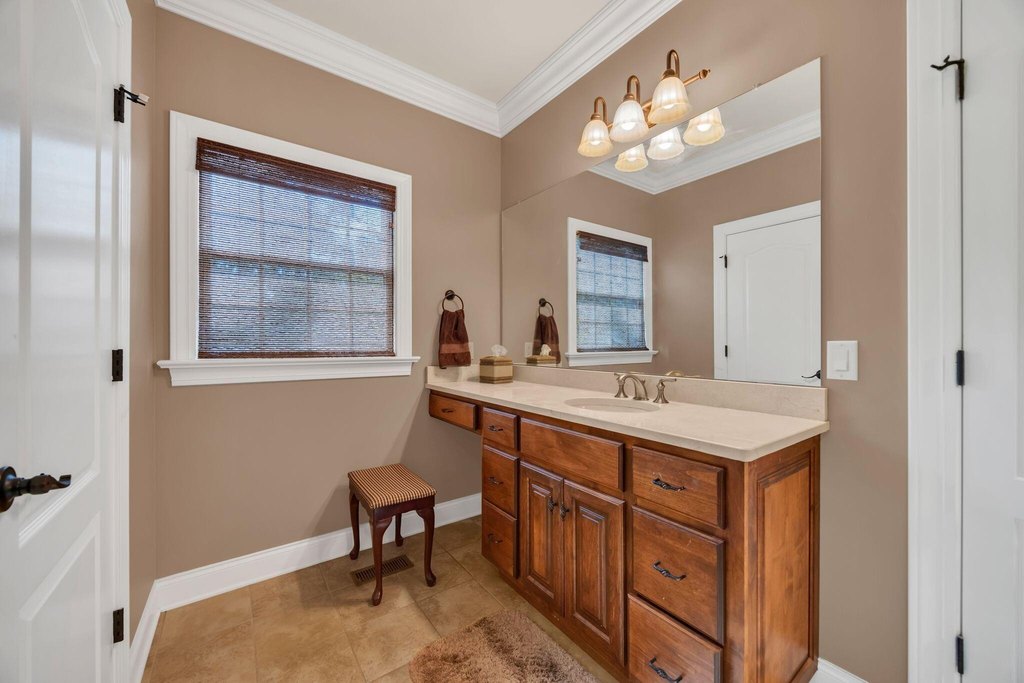 Rising Fawn, Georgia, 30738, United States, 3 Bedrooms Bedrooms, ,3.5 BathroomsBathrooms,Residential,Forsale,1963561