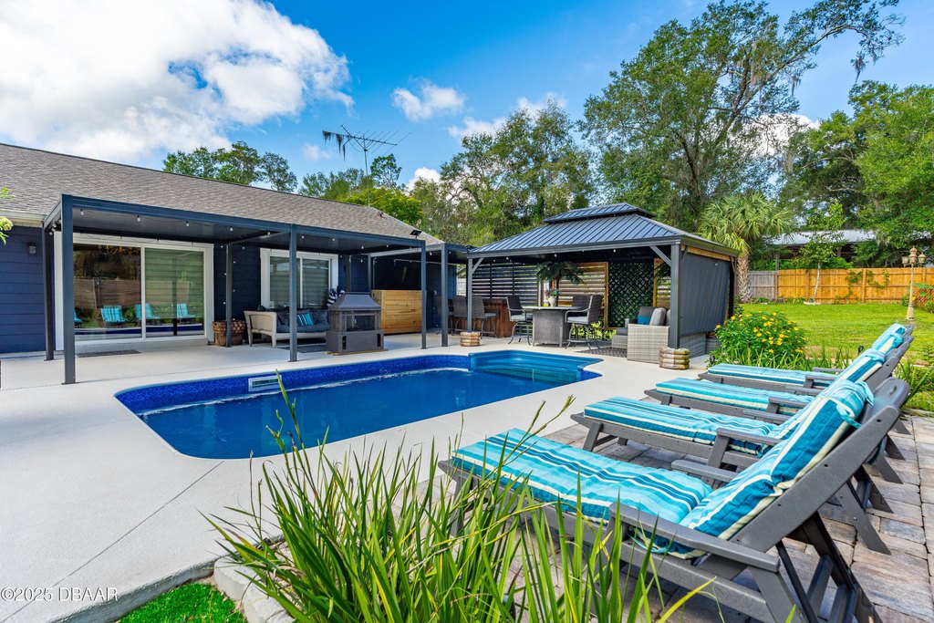 DeLand, Florida, 32720, United States, 4 Bedrooms Bedrooms, ,3 BathroomsBathrooms,Residential,Forsale,1964568