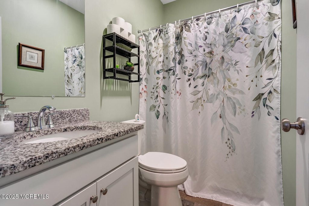 Little Egg Harbor, New Jersey, 08087, United States, 5 Bedrooms Bedrooms, ,3 BathroomsBathrooms,Residential,Forsale,1992686