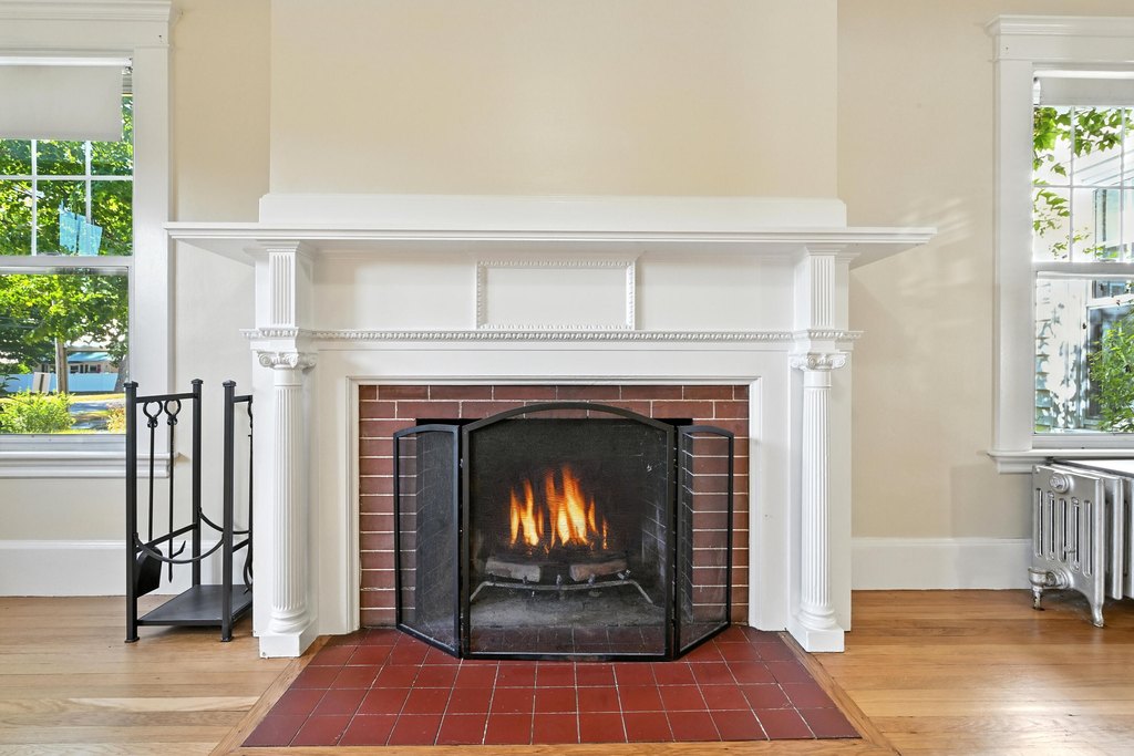 Pittsfield, Maine, 04967, United States, 4 Bedrooms Bedrooms, ,2.5 BathroomsBathrooms,Residential,Forsale,2004043