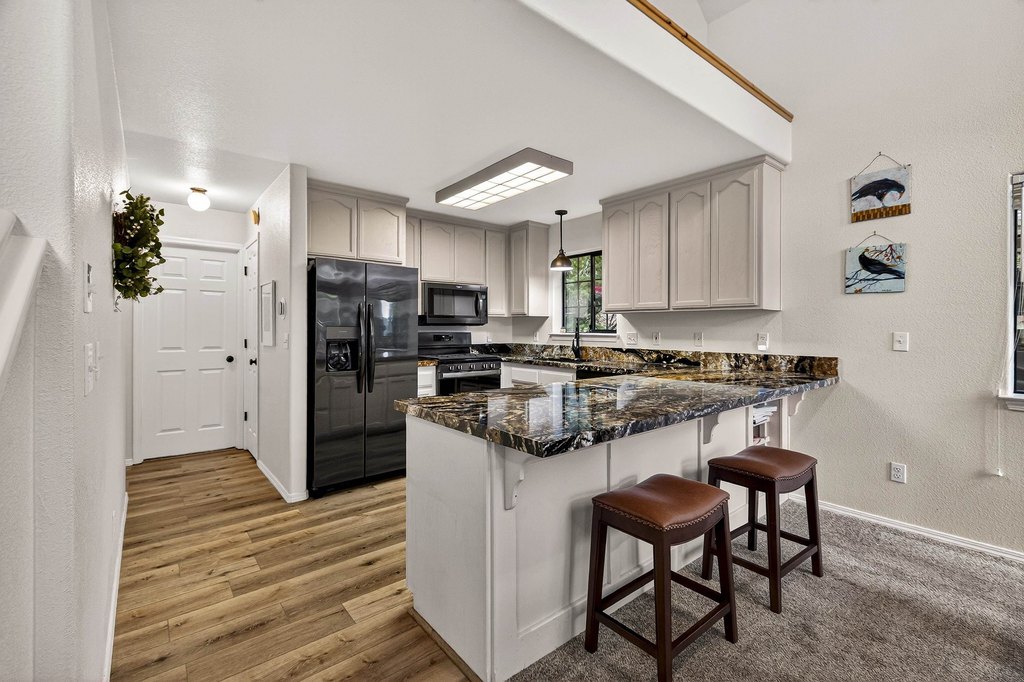 Lake Almanor, California, 96137, United States, 3 Bedrooms Bedrooms, ,2.5 BathroomsBathrooms,Residential,Forsale,2012842