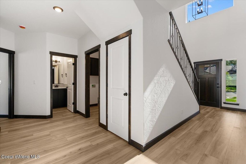 Post Falls, Idaho, 83854, United States, 4 Bedrooms Bedrooms, ,2.5 BathroomsBathrooms,Residential,Forsale,1984579