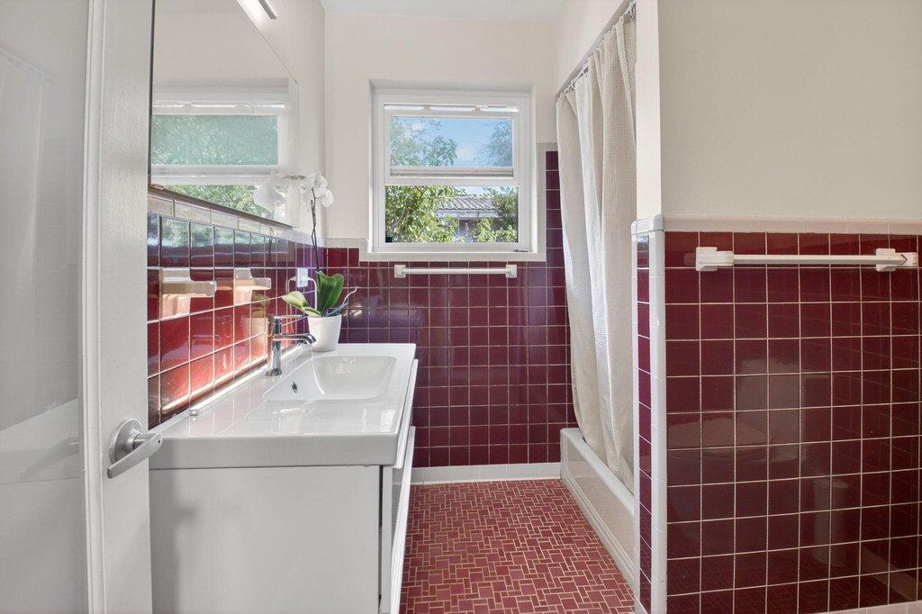 Delray Beach, Florida, 33444, United States, 2 Bedrooms Bedrooms, ,2 BathroomsBathrooms,Residential,Forsale,2004643