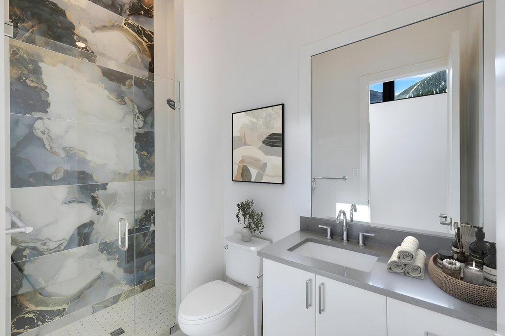 Marco Island, Florida, 34145, United States, 5 Bedrooms Bedrooms, ,5.5 BathroomsBathrooms,Residential,Forsale,2004776