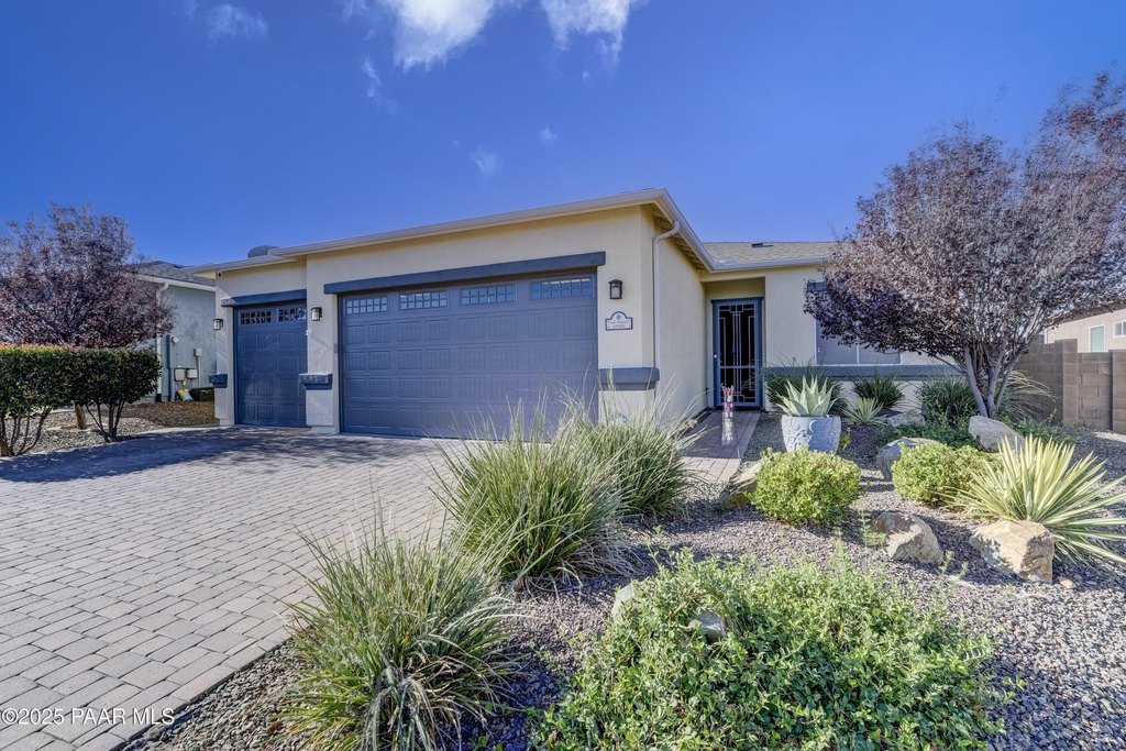 Dewey-Humboldt, Arizona, 86327, United States, 2 Bedrooms Bedrooms, ,2 BathroomsBathrooms,Residential,Forsale,1952162 Dewey-Humboldt, Arizona, 86327, United States, 2 Bedrooms Bedrooms, ,2 BathroomsBathrooms,Residential,Forsale,1952162