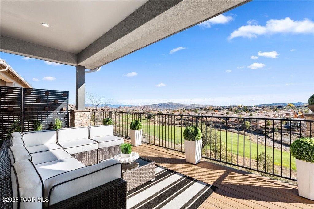 Prescott, Arizona, 86301, United States, 3 Bedrooms Bedrooms, ,2.5 BathroomsBathrooms,Residential,Forsale,2011267