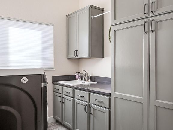 Oro Valley, Arizona, 85755, United States, 2 Bedrooms Bedrooms, ,3 BathroomsBathrooms,Residential,Forsale,2004430