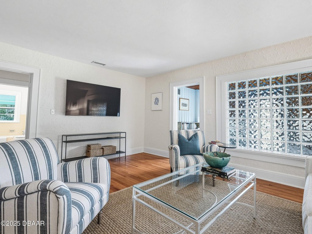 New Smyrna Beach, Florida, 32168, United States, 4 Bedrooms Bedrooms, ,3.5 BathroomsBathrooms,Residential,Forsale,1964579