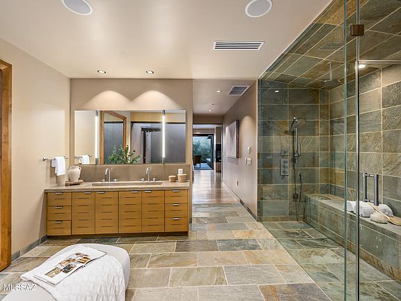 Tucson, Arizona, 85739, United States, 2 Bedrooms Bedrooms, ,3 BathroomsBathrooms,Residential,Forsale,2004442