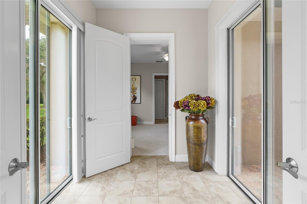 OCALA, Florida, 34480, United States, 5 Bedrooms Bedrooms, ,5.5 BathroomsBathrooms,Residential,Forsale,2009503