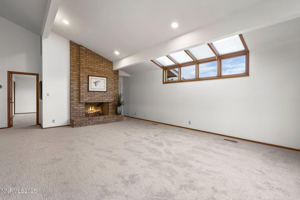 Reno, Nevada, 89519, United States, 3 Bedrooms Bedrooms, ,2 BathroomsBathrooms,Residential,Forsale,2012837