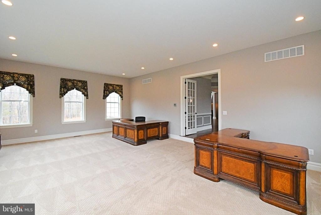 NEWTOWN, Pennsylvania, 18940, United States, 6 Bedrooms Bedrooms, ,5.5 BathroomsBathrooms,Residential,Forsale,2004533