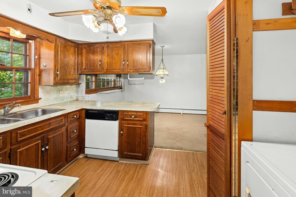 BETHLEHEM, Pennsylvania, 18015, United States, 5 Bedrooms Bedrooms, ,2.5 BathroomsBathrooms,Residential,Forsale,2009566