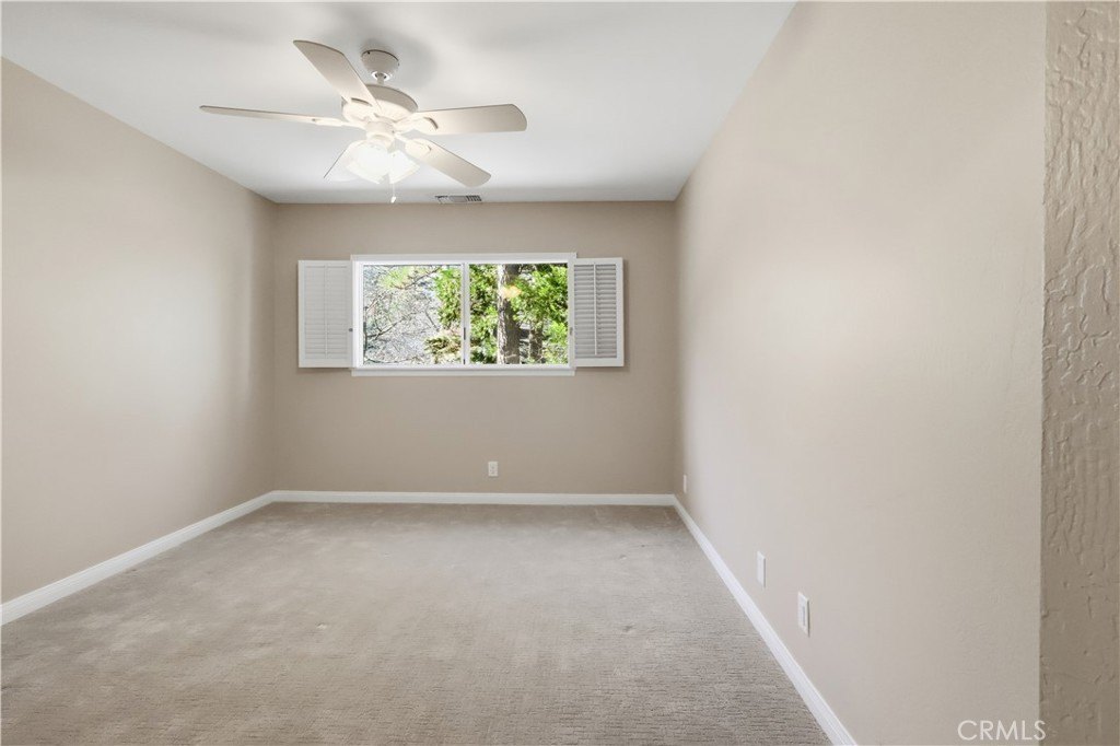 Lake Arrowhead, California, 92352, United States, 4 Bedrooms Bedrooms, ,3.5 BathroomsBathrooms,Residential,Forsale,2004861