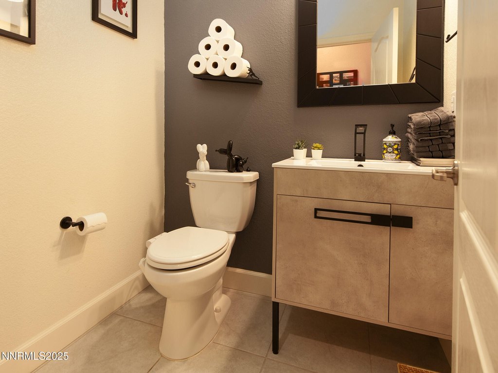 Reno, Nevada, 89521, United States, 3 Bedrooms Bedrooms, ,2.5 BathroomsBathrooms,Residential,Forsale,2012840