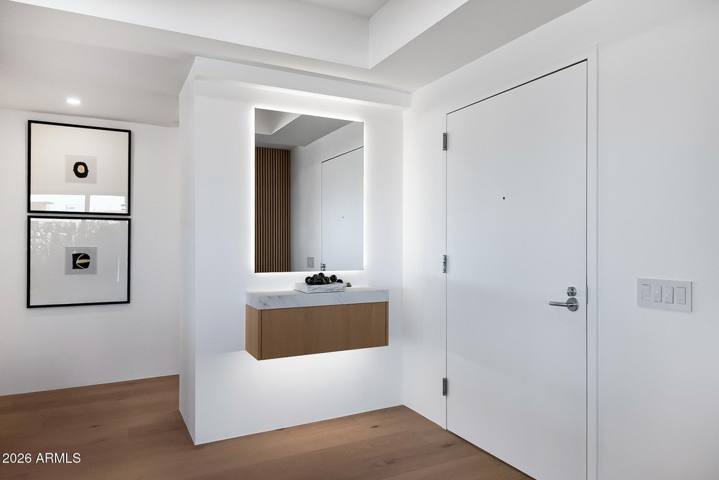 Scottsdale, Arizona, 85251, United States, 4 Bedrooms Bedrooms, ,4.5 BathroomsBathrooms,Residential,Forsale,2014347