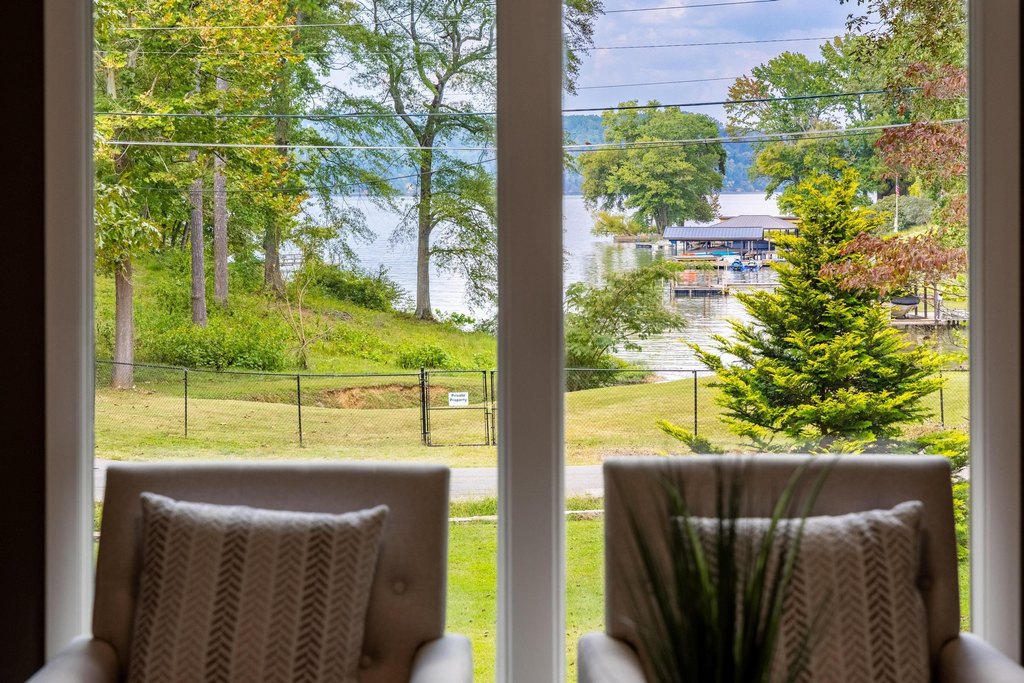 Chattanooga, Tennessee, 37416, United States, 4 Bedrooms Bedrooms, ,3.5 BathroomsBathrooms,Residential,Forsale,1995344