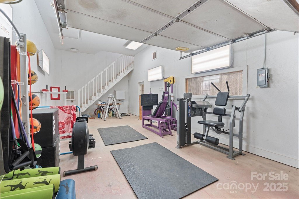 Granite Falls, North Carolina, 28630, United States, 4 Bedrooms Bedrooms, ,3.5 BathroomsBathrooms,Residential,Forsale,2007716