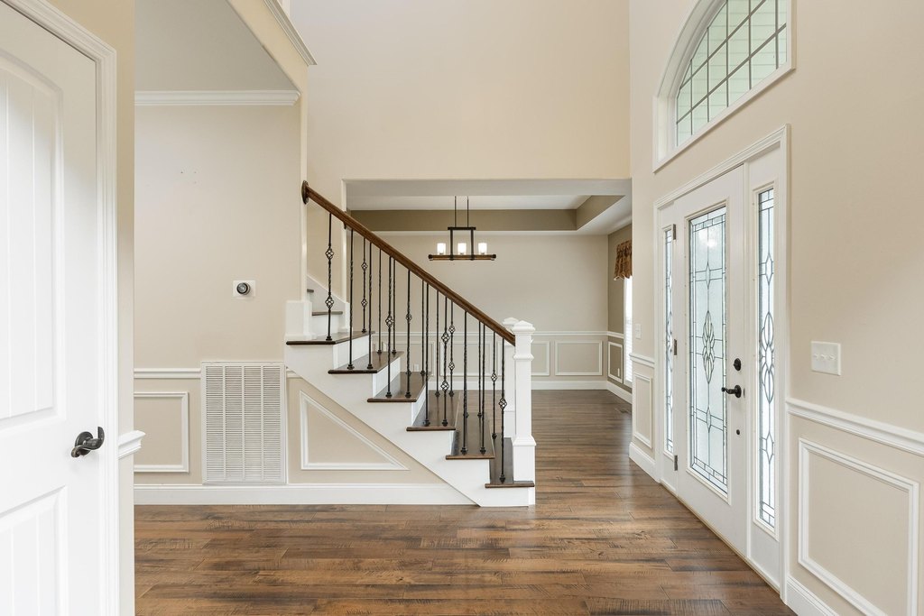 Trenton, Georgia, 30752, United States, 5 Bedrooms Bedrooms, ,4.5 BathroomsBathrooms,Residential,Forsale,2004699