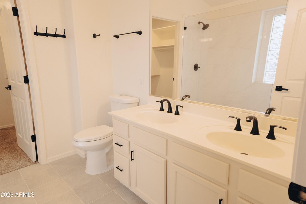 Phoenix, Arizona, 85050, United States, 4 Bedrooms Bedrooms, ,2.5 BathroomsBathrooms,Residential,Forsale,2004922