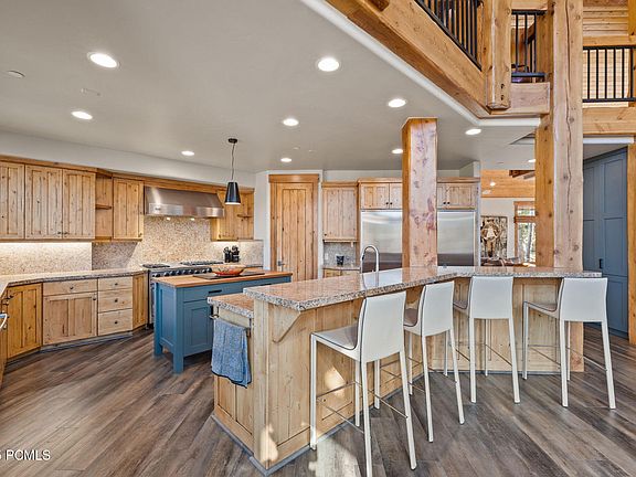 Kamas, Utah, 84060, United States, 6 Bedrooms Bedrooms, ,5.5 BathroomsBathrooms,Residential,Forsale,2004735