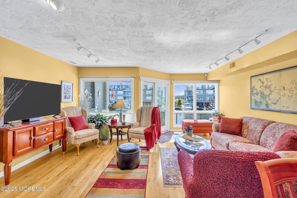 Waretown, New Jersey, 08758, United States, 2 Bedrooms Bedrooms, ,2.5 BathroomsBathrooms,Residential,Forsale,1966047