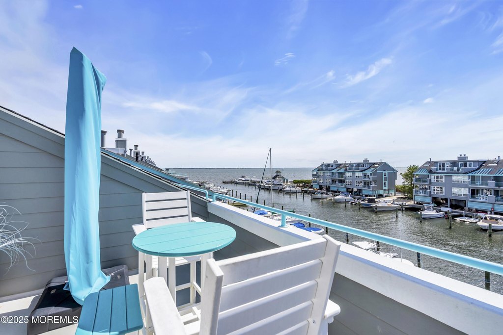 Waretown, New Jersey, 08758, United States, 2 Bedrooms Bedrooms, ,2.5 BathroomsBathrooms,Residential,Forsale,1966047