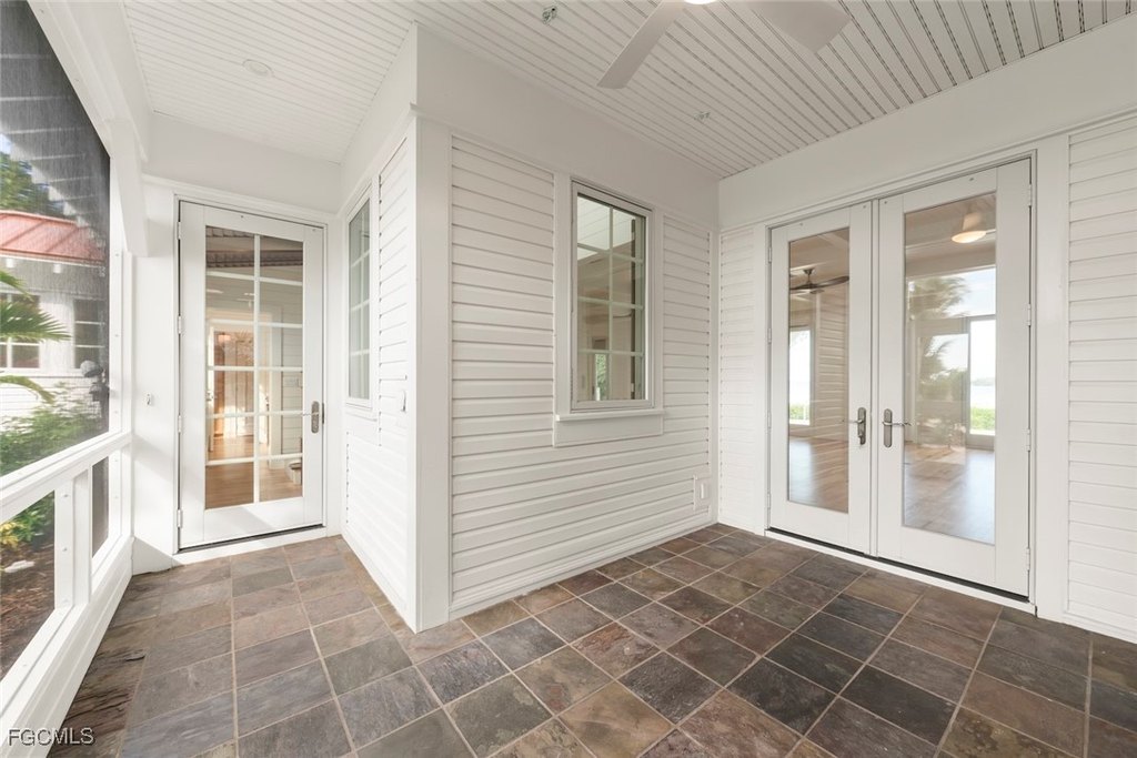 Captiva, Florida, 33924, United States, 3 Bedrooms Bedrooms, ,3 BathroomsBathrooms,Residential,Forsale,2011969