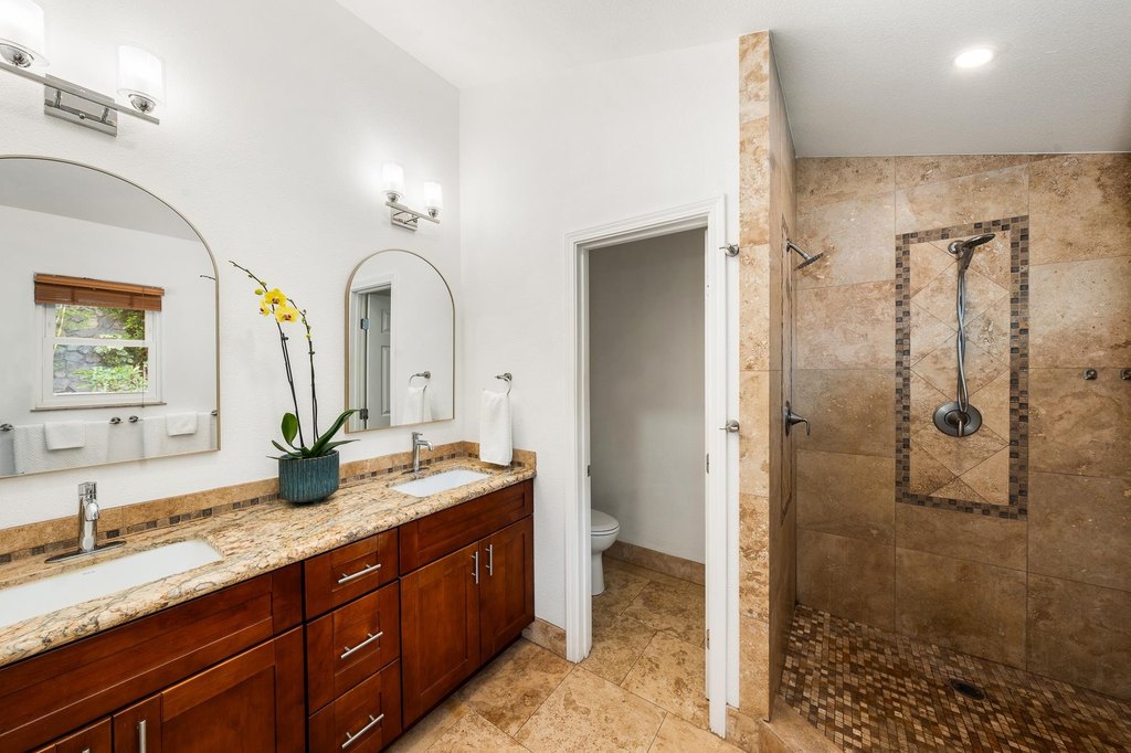 Kihei, Hawaii, 96753, United States, 4 Bedrooms Bedrooms, ,3.5 BathroomsBathrooms,Residential,Forsale,2009550